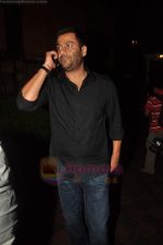 Abhishek Kapoor at the screening of Zindagi Na Milegi Dobara at SRK_s house on 15th July 2011 (16).JPG